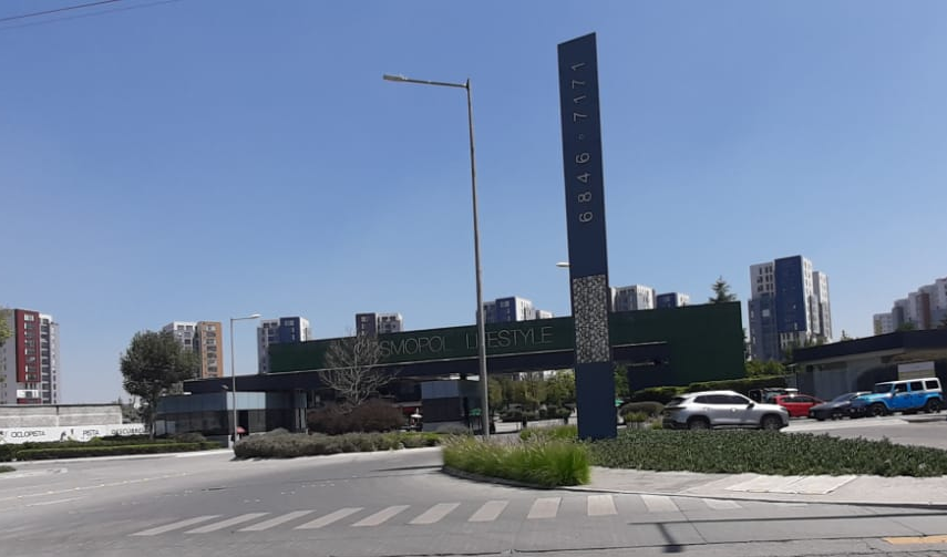 Av. de las Naciones