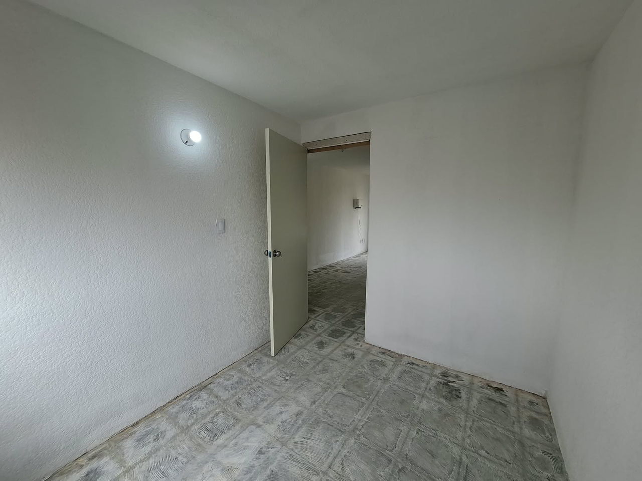 Av. Palenque Vivienda 179Fraccionamiento el Dorado Huehuetoca Estado de México