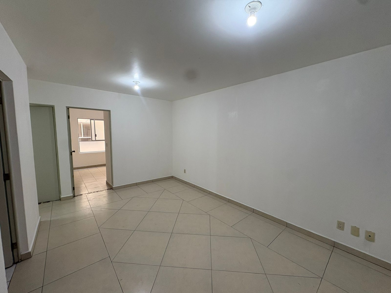 Dr. Durán 11, Edificio B, Depto 003